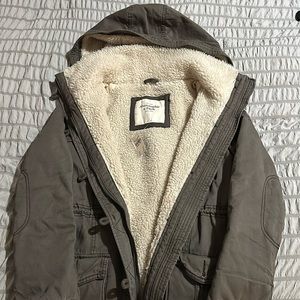 Abercrombie and fitch olive ultra hooded parka size small